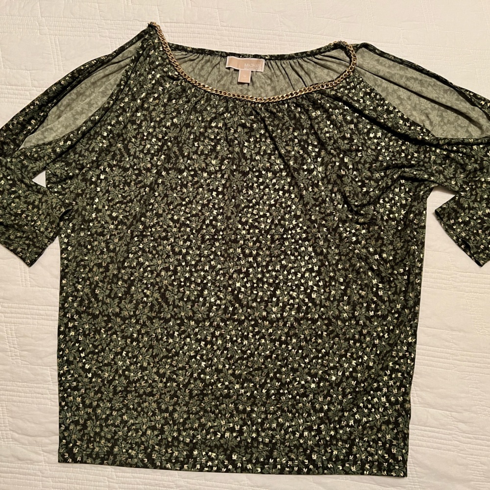 Michael Kors Size M Green Floral Cold Shoulder Sleeve Blouse Chain Accent.